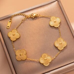 18K Gold Plated  clover Bracelets